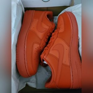 WMNS Air Force 1 size 8